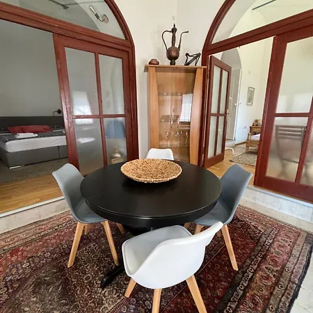 Apartment Alfa *