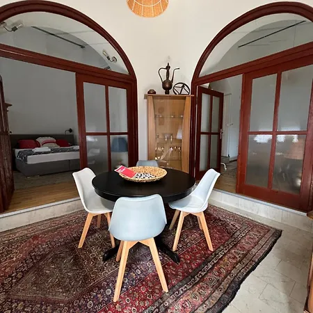Apartment Alfa *